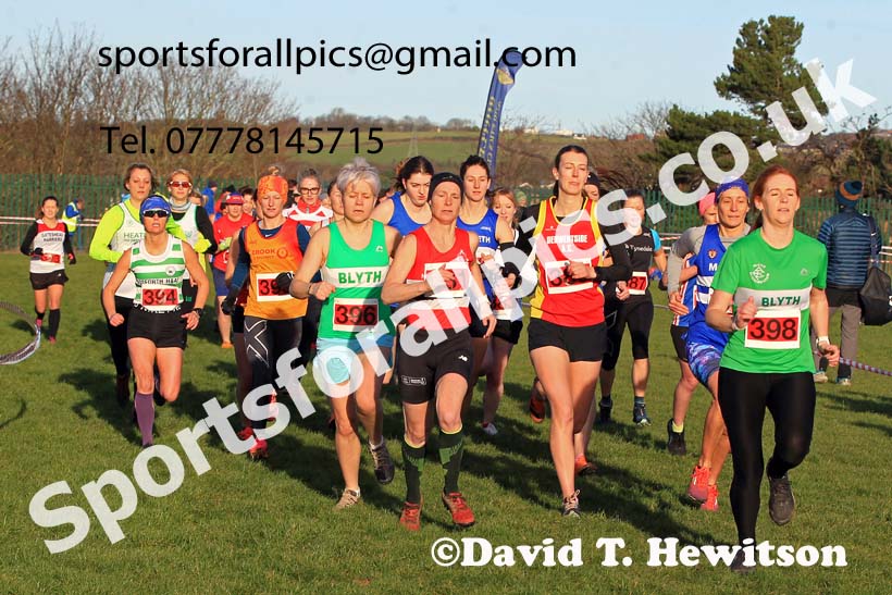 Womens Seniors and Masters, 2023 Birtley Cross Country Relays, County Durham. Photo: David T. Hewitson/Sports for All Pics